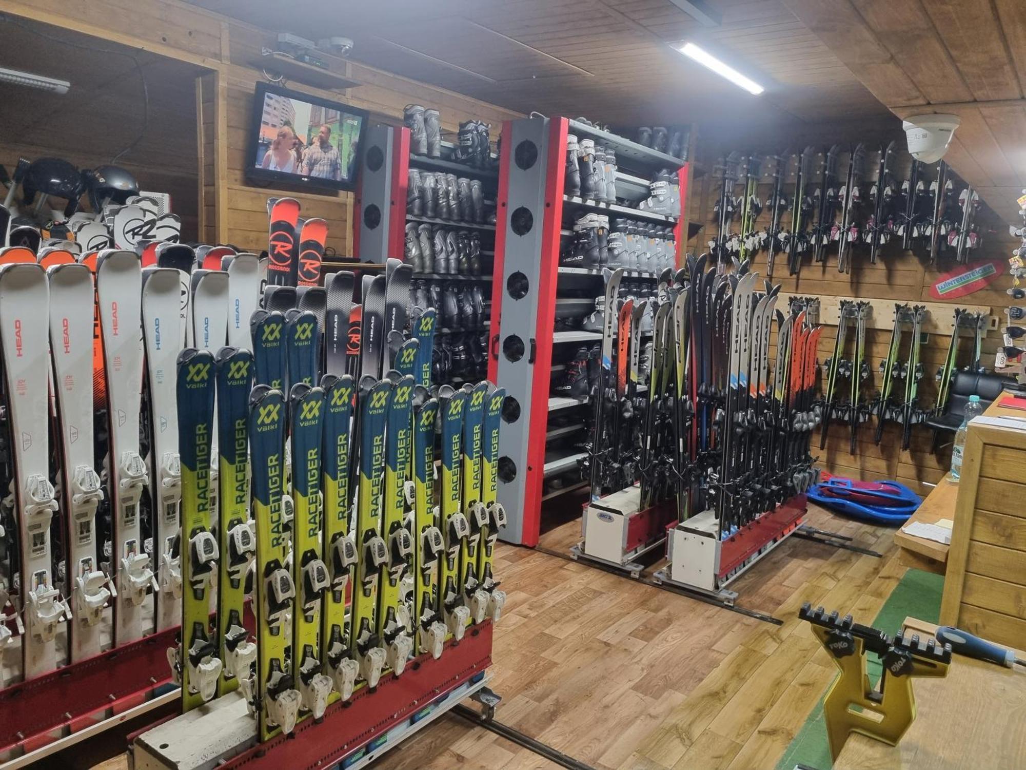 Apartament Elbrus Czyrna Szczyrk Wypozyczalnia Rowerow E-Bike Czyrna Szkola Narciarska & Wypozyczalnia Ski Serwis Εξωτερικό φωτογραφία