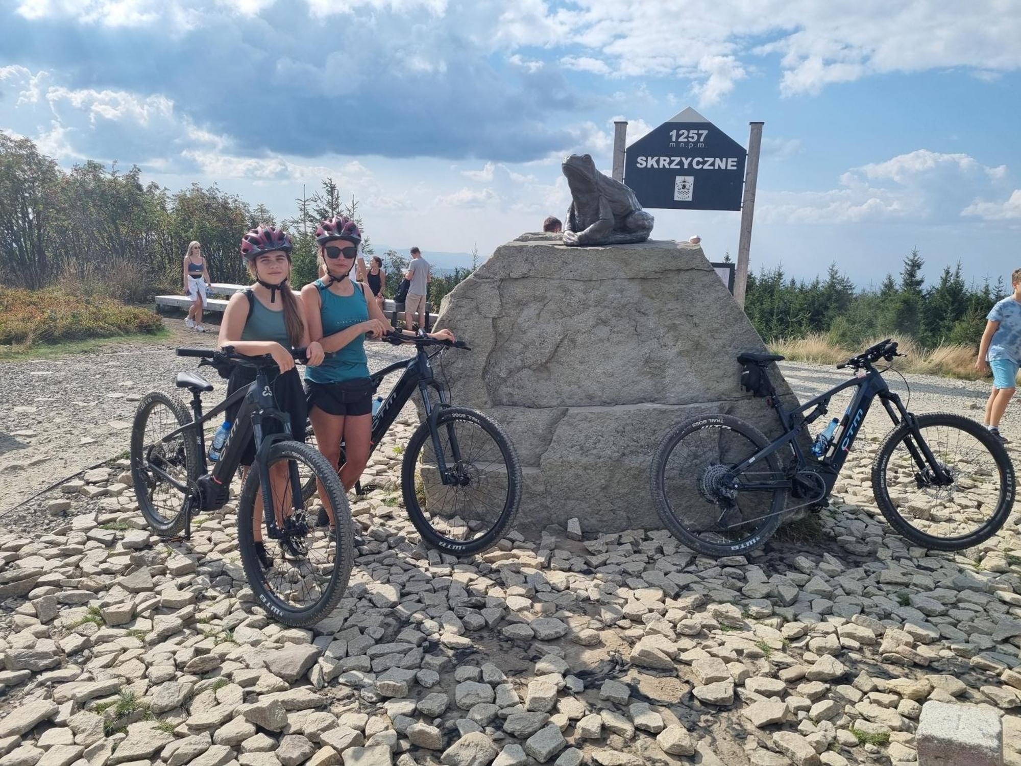 Apartament Elbrus Czyrna Szczyrk Wypozyczalnia Rowerow E-Bike Czyrna Szkola Narciarska & Wypozyczalnia Ski Serwis Εξωτερικό φωτογραφία